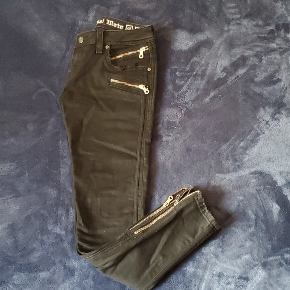 Rock Revival Camille Moto Jeans 28 EUC